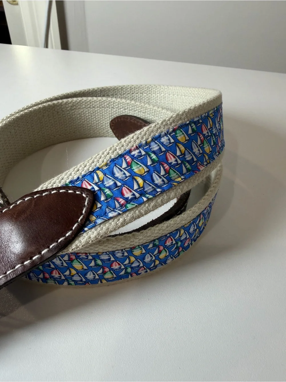 Vineyard Vines canvas belt